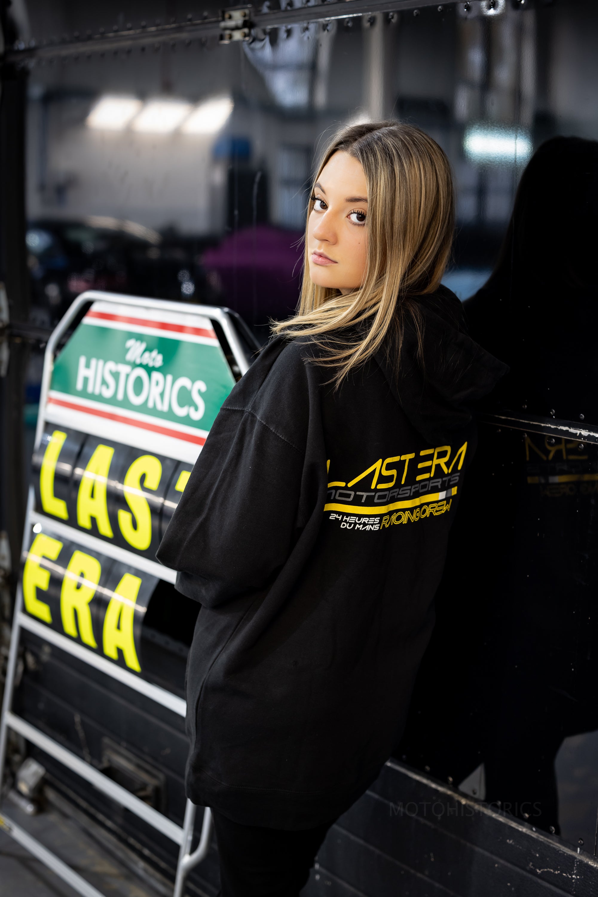 Hoodies & Outerwear